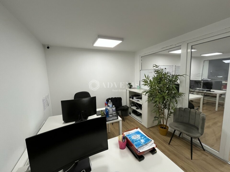 Location Activités Entrepôts SAINT MAUR DES FOSSES (94100) - Photo 8