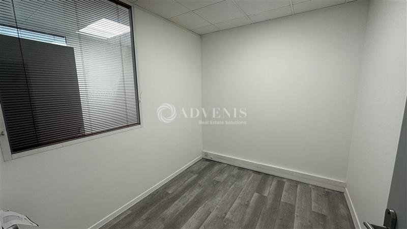 Location Activités Entrepôts VALENTON (94460) - Photo 5