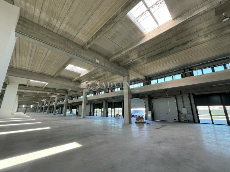 Location Activités Entrepôts BOBIGNY (93000) - Photo 6