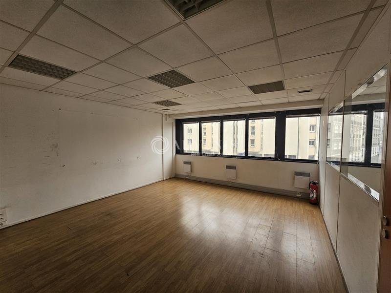 Location Bureaux PANTIN (93500) - Photo 7