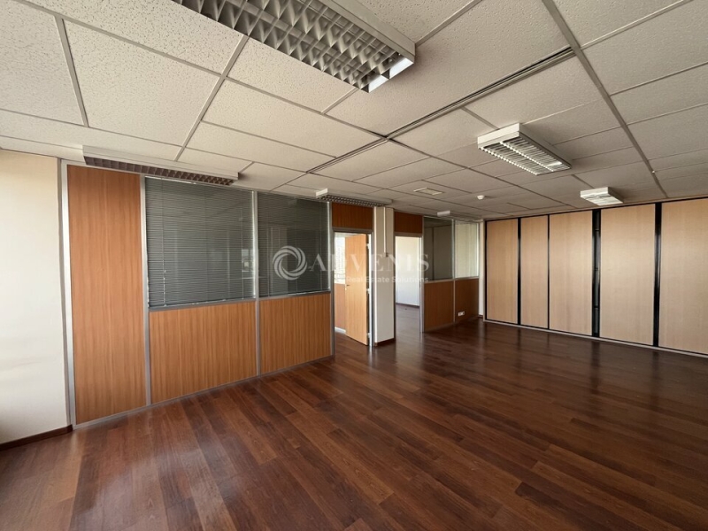 Location Bureaux ROSNY SOUS BOIS (93110) - Photo 9