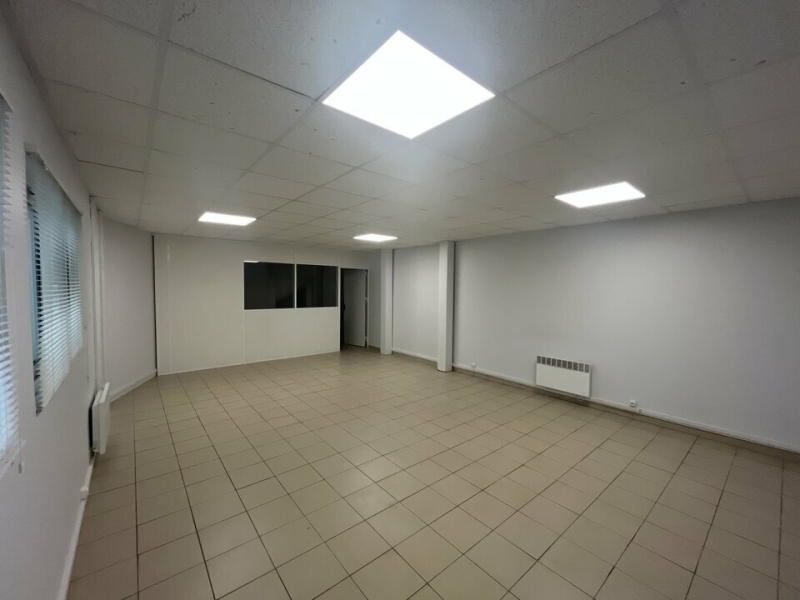 Location Bureaux FONTENAY SOUS BOIS (94120) - Photo 6