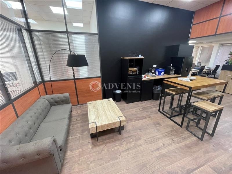 Location Activités Entrepôts NEUILLY SUR MARNE (93330) - Photo 14