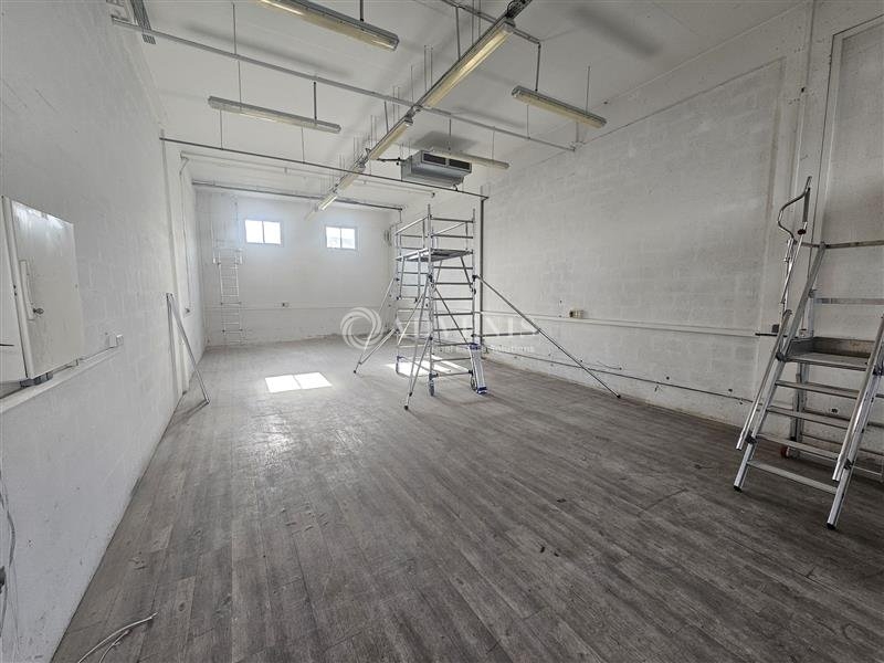 Location Activités Entrepôts NEUILLY SUR MARNE (93330) - Photo 15