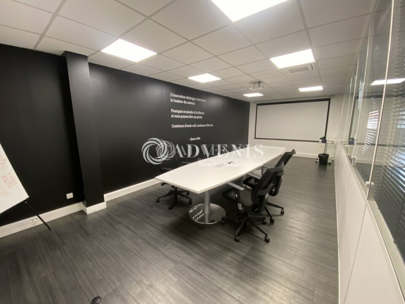 Vente Utilisateur Bureaux NEUILLY PLAISANCE (93360) - Photo 6