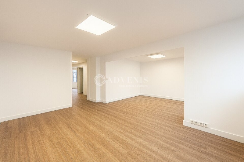 Location Bureaux MONTROUGE (92120) - Photo 1