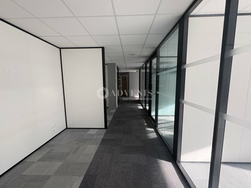 Location Bureaux ISSY LES MOULINEAUX (92130) - Photo 15