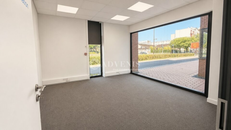 Location Bureaux IVRY SUR SEINE (94200) - Photo 8