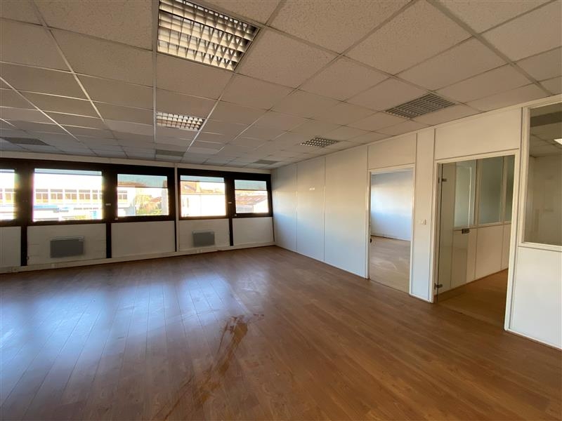 Location Entrepôts VITRY SUR SEINE (94400) - Photo 7