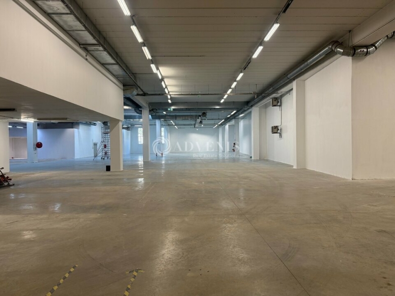 Location Activités Entrepôts IVRY SUR SEINE (94200) - Photo 4