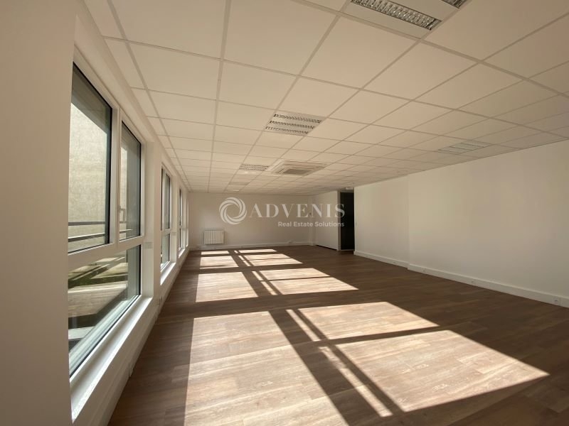 Location Bureaux MALAKOFF (92240) - Photo 2