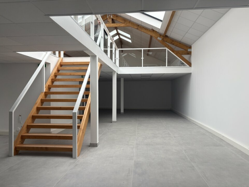 Vente Investisseur Activités Entrepôts MALAKOFF (92240) - Photo 1