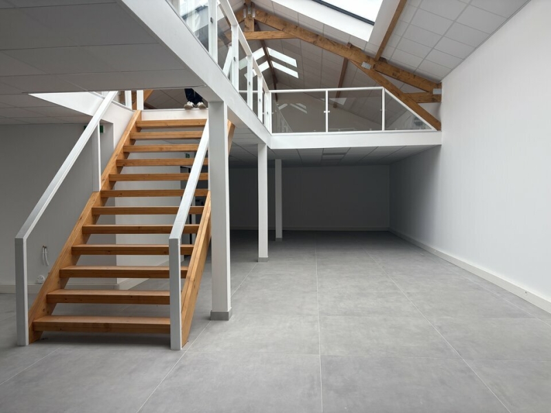 Vente Investisseur Activités Entrepôts MALAKOFF (92240) - Photo 2