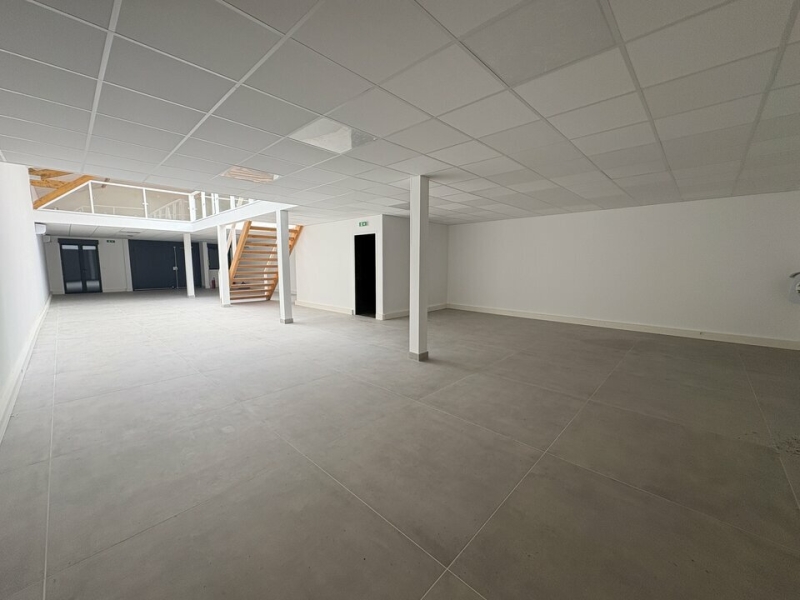 Vente Investisseur Activités Entrepôts MALAKOFF (92240) - Photo 4