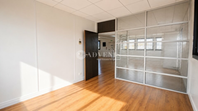 Location Bureaux MALAKOFF (92240) - Photo 9
