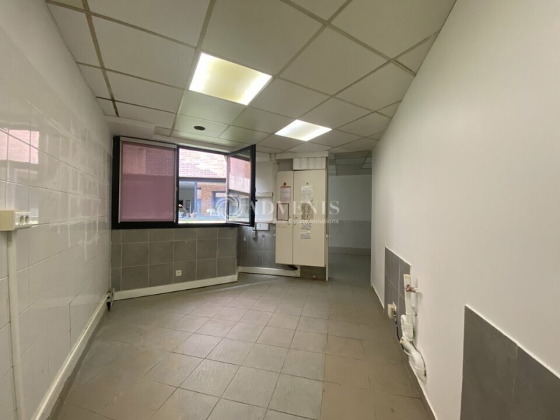 Vente Investisseur Bureaux LE KREMLIN BICETRE (94270) - Photo 4
