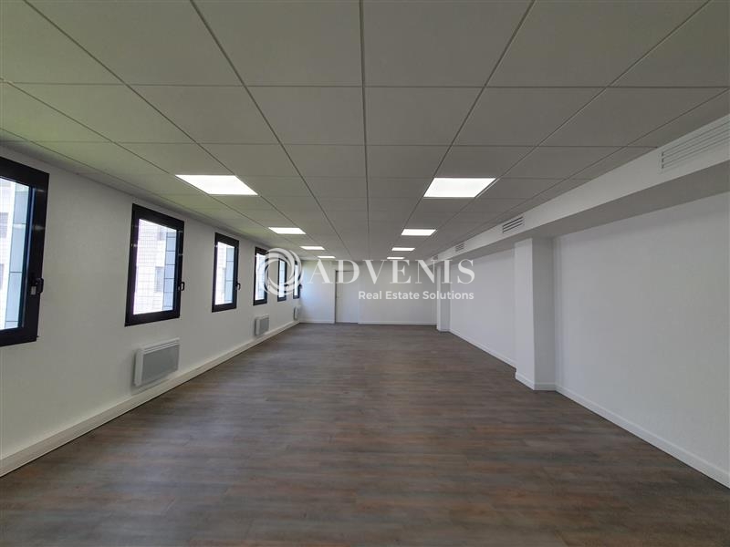 Location Bureaux NANTERRE (92000) - Photo 4