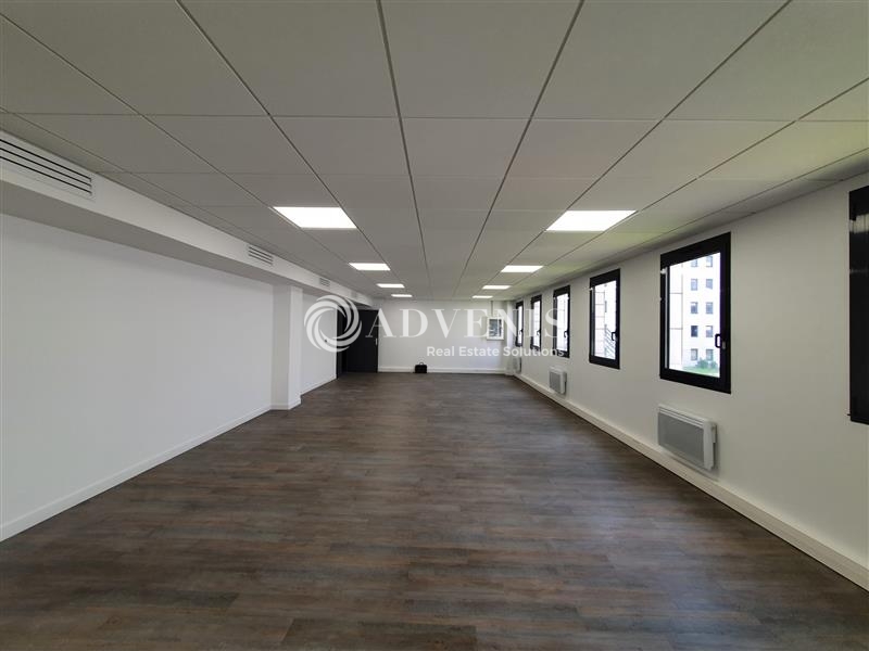 Location Bureaux NANTERRE (92000) - Photo 6