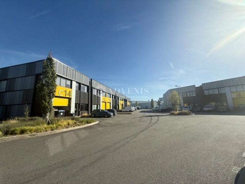 Location Activités Entrepôts POISSY (78300) - Photo 7