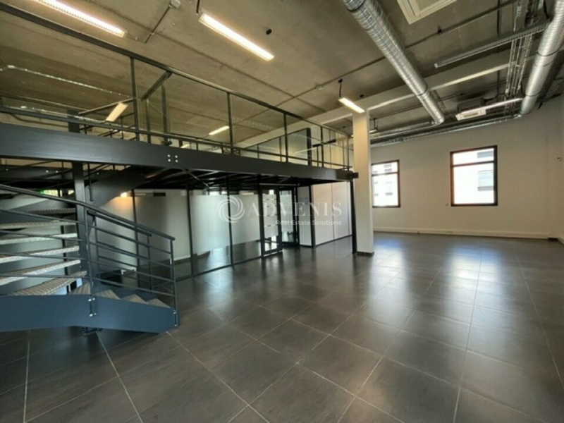 Location Bureaux FOURQUEUX (78112) - Photo 2