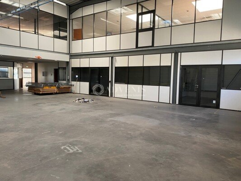 Location Bureaux et activités légères POISSY (78300) - Photo 9