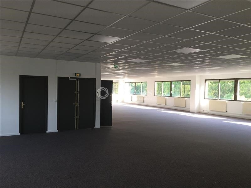 Location Bureaux POISSY (78300) - Photo 10