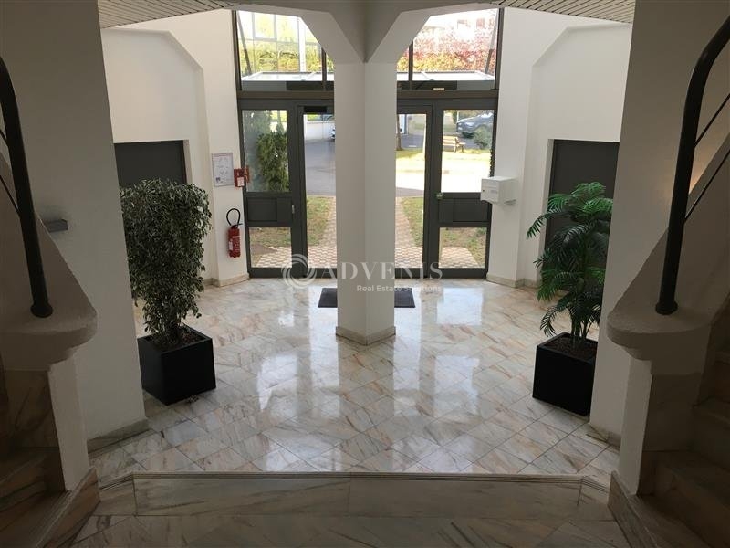 Location Bureaux POISSY (78300) - Photo 2