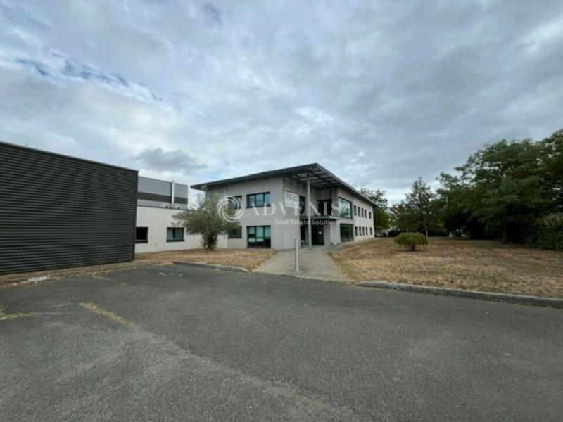 Location Activités Entrepôts POISSY (78300) - Photo 10