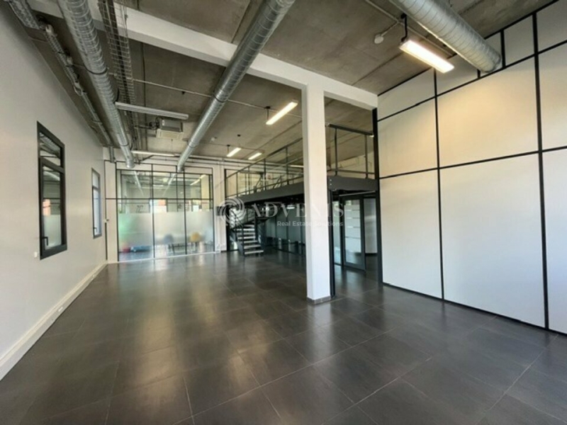Location Bureaux FOURQUEUX (78112) - Photo 6