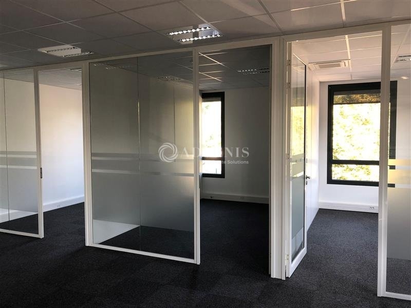 Location Bureaux FOURQUEUX (78112) - Photo 13