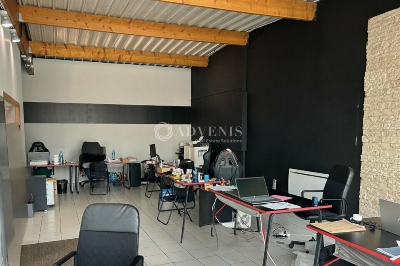 Location Commerces CHAMBRAY LES TOURS (37170) - Photo 4