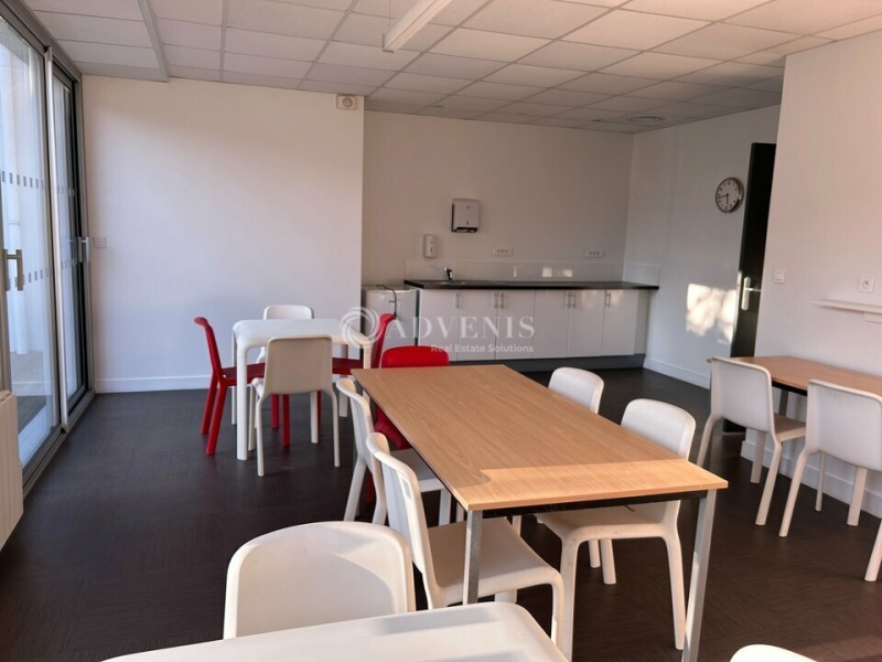 Location Activités Entrepôts TOURS (37100) - Photo 11