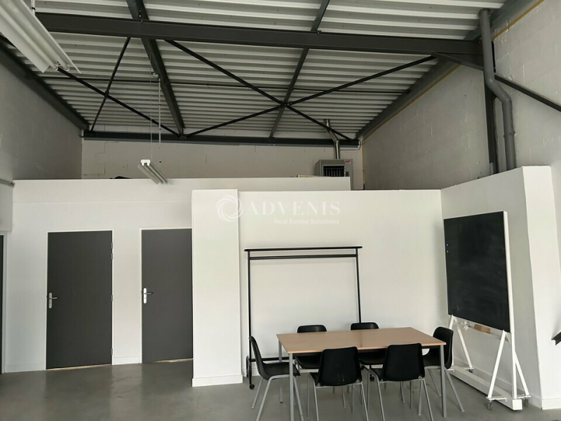 Location Activités Entrepôts TOURS (37100) - Photo 6