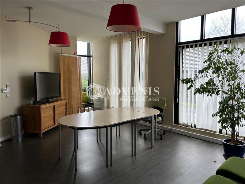 Location Bureaux SAINT AVERTIN (37550) - Photo 9