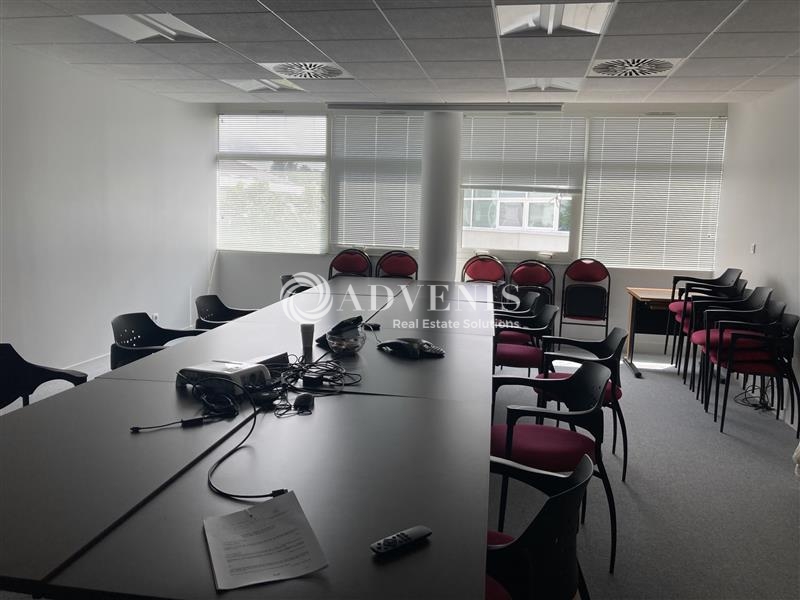 Location Bureaux TOURS (37200) - Photo 3