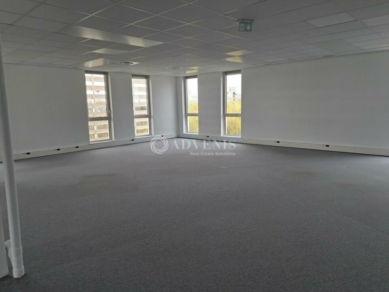 Location Bureaux TOURS (37100) - Photo 7