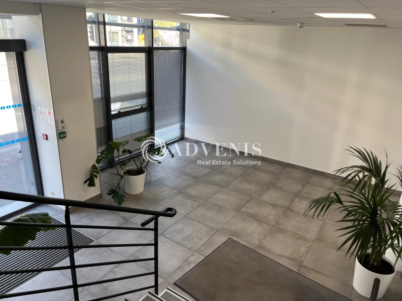 Location Bureaux TOURS (37200) - Photo 1