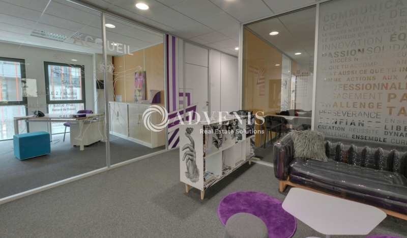 Location Bureaux TOURS (37200) - Photo 2