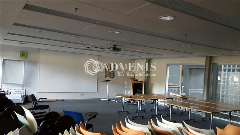 Location Bureaux SAINT CYR SUR LOIRE (37540) - Photo 11