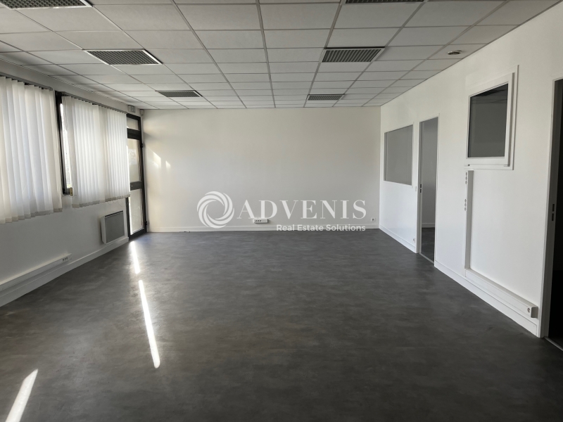 Location Bureaux SAINT AVERTIN (37550) - Photo 2