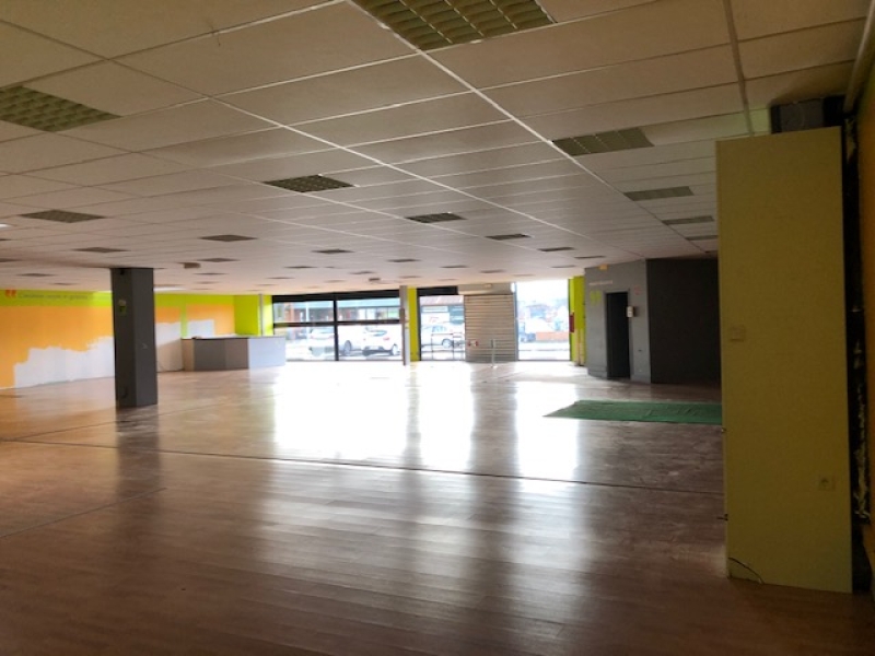 Location Commerces CHAMBRAY LES TOURS (37170) - Photo 4