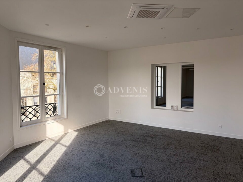 Location Bureaux TOURS (37000) - Photo 5