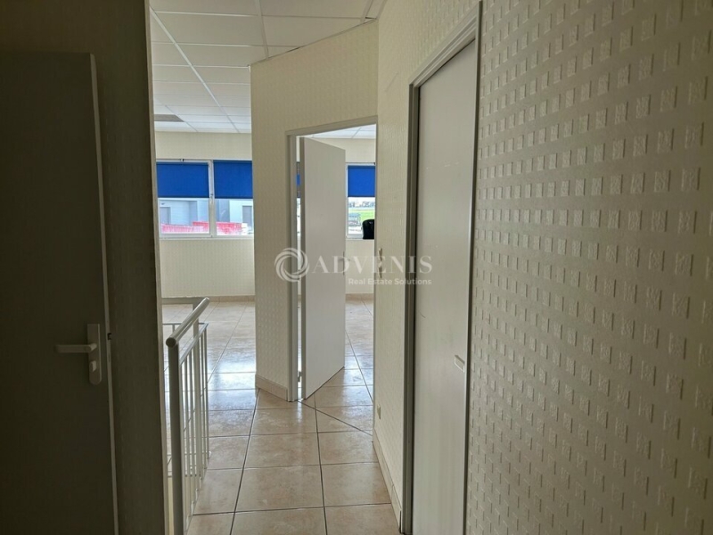 Location Bureaux PARCAY MESLAY (37210) - Photo 15