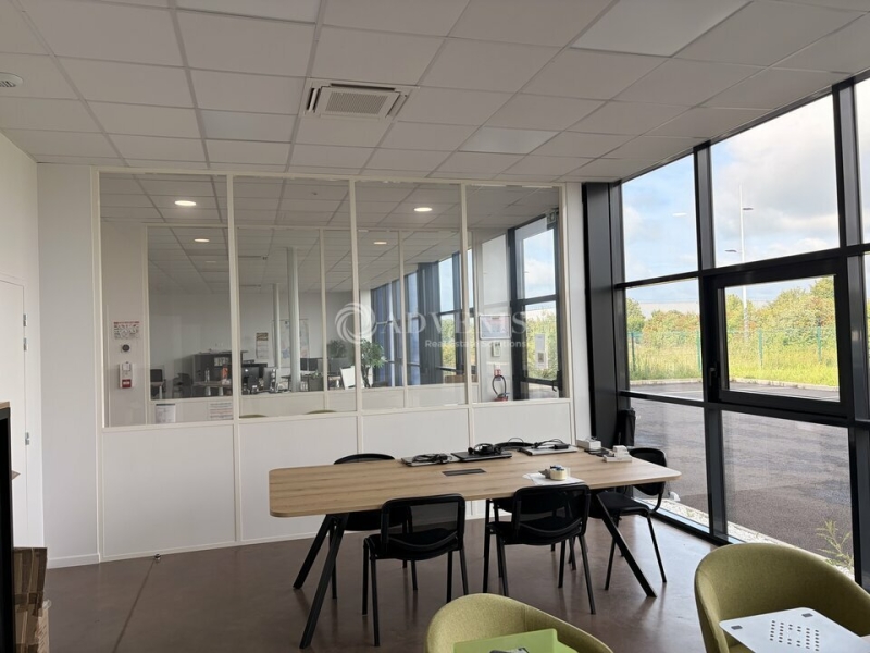 Location Activités Entrepôts PARCAY MESLAY (37210) - Photo 4
