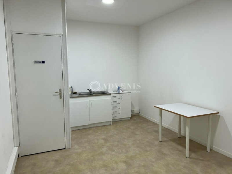 Location Activités Entrepôts CHAMBRAY LES TOURS (37170) - Photo 11