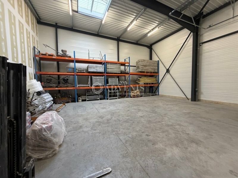 Location Activités Entrepôts JOUE LES TOURS (37300) - Photo 12