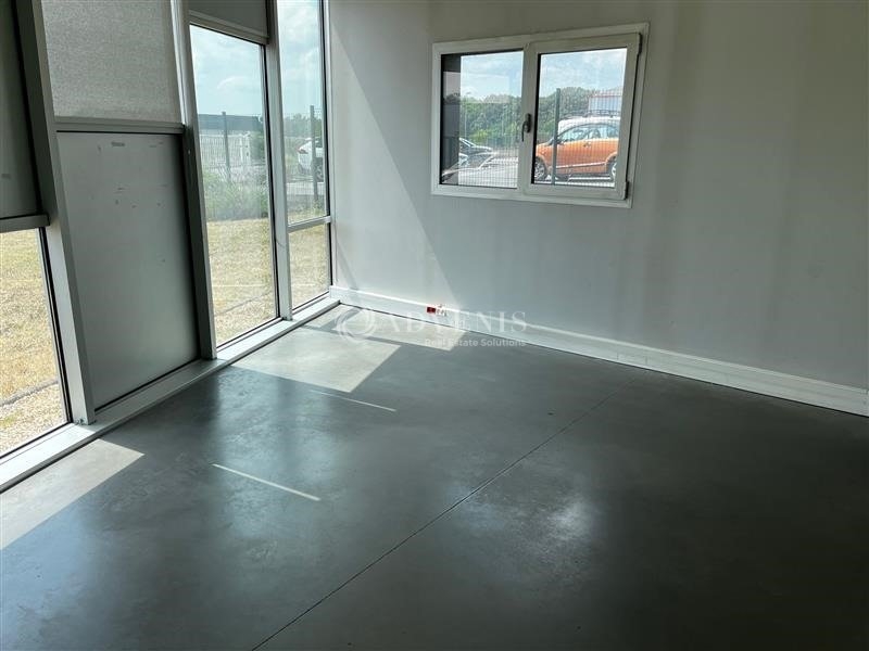 Location Activités Entrepôts MONTS (37260) - Photo 10
