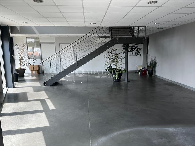 Location Activités Entrepôts MONTS (37260) - Photo 7