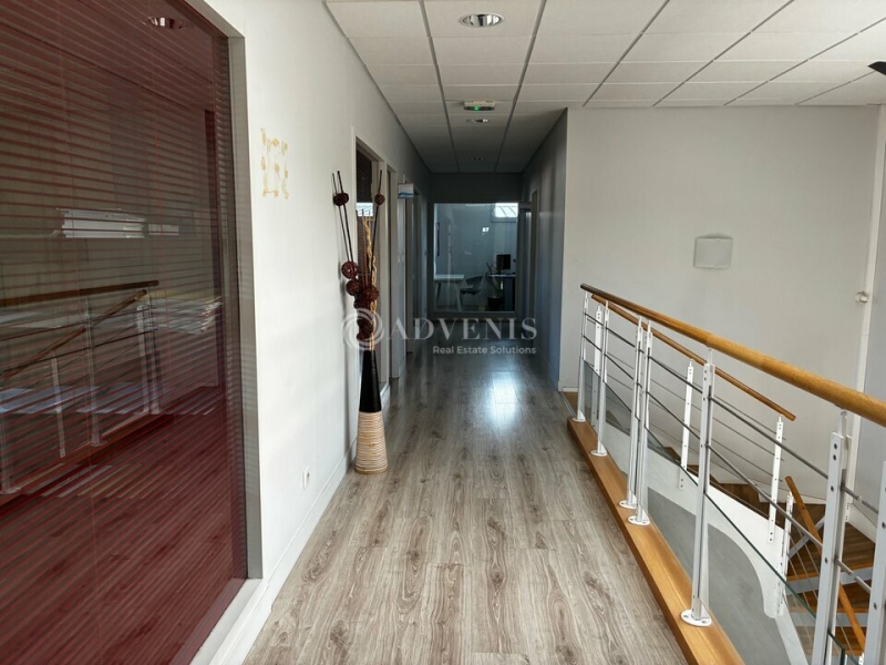 Vente Investisseur Activités Entrepôts AZAY-LE-RIDEAU (37190) - Photo 3