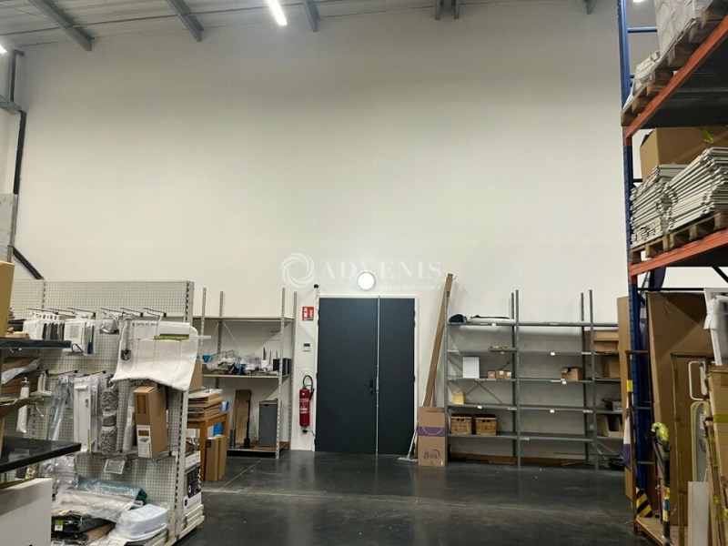 Location Activités Entrepôts TOURS (37100) - Photo 5